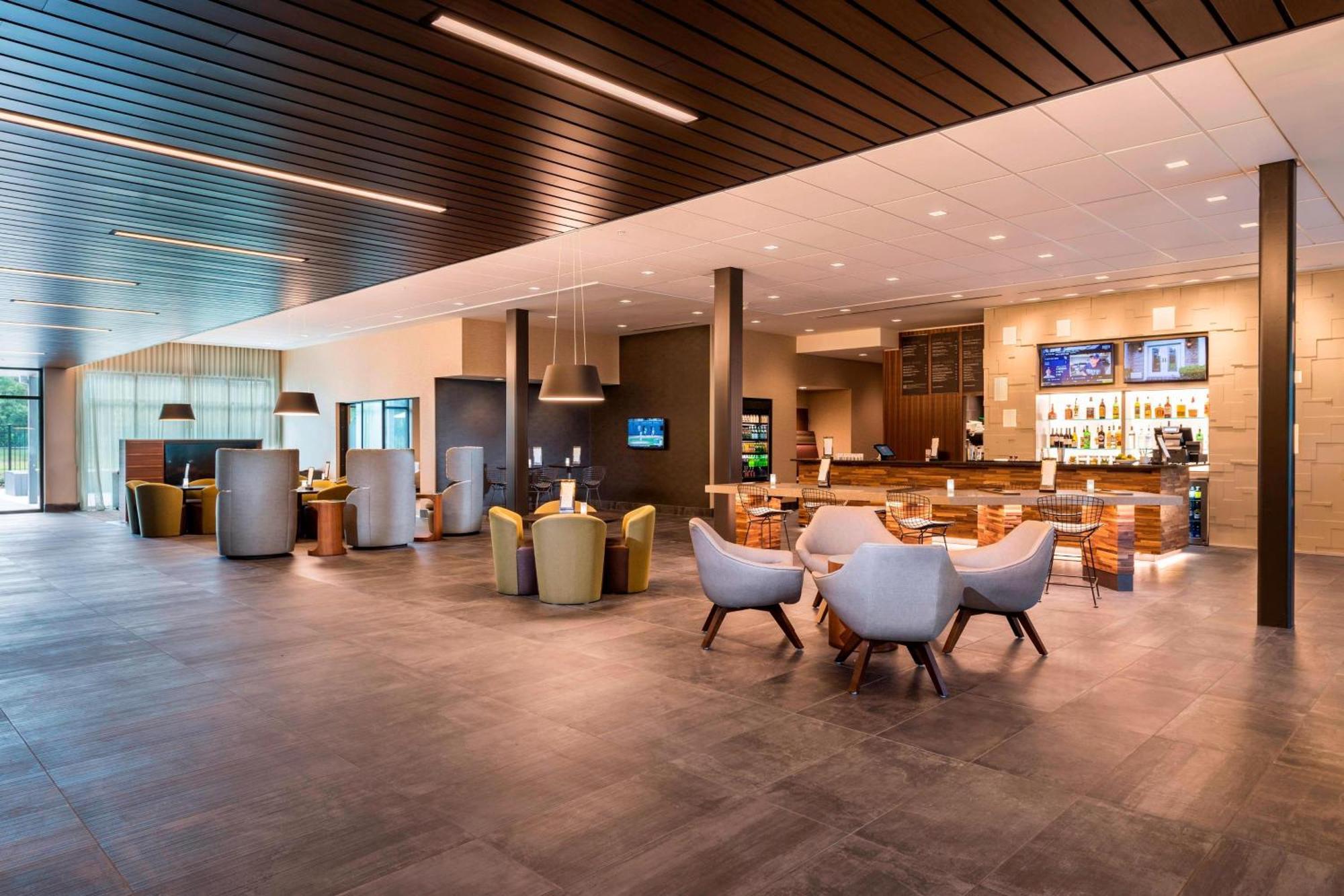 Courtyard By Marriott Tampa Northwest/Veterans Expressway Hotell West Chase Eksteriør bilde