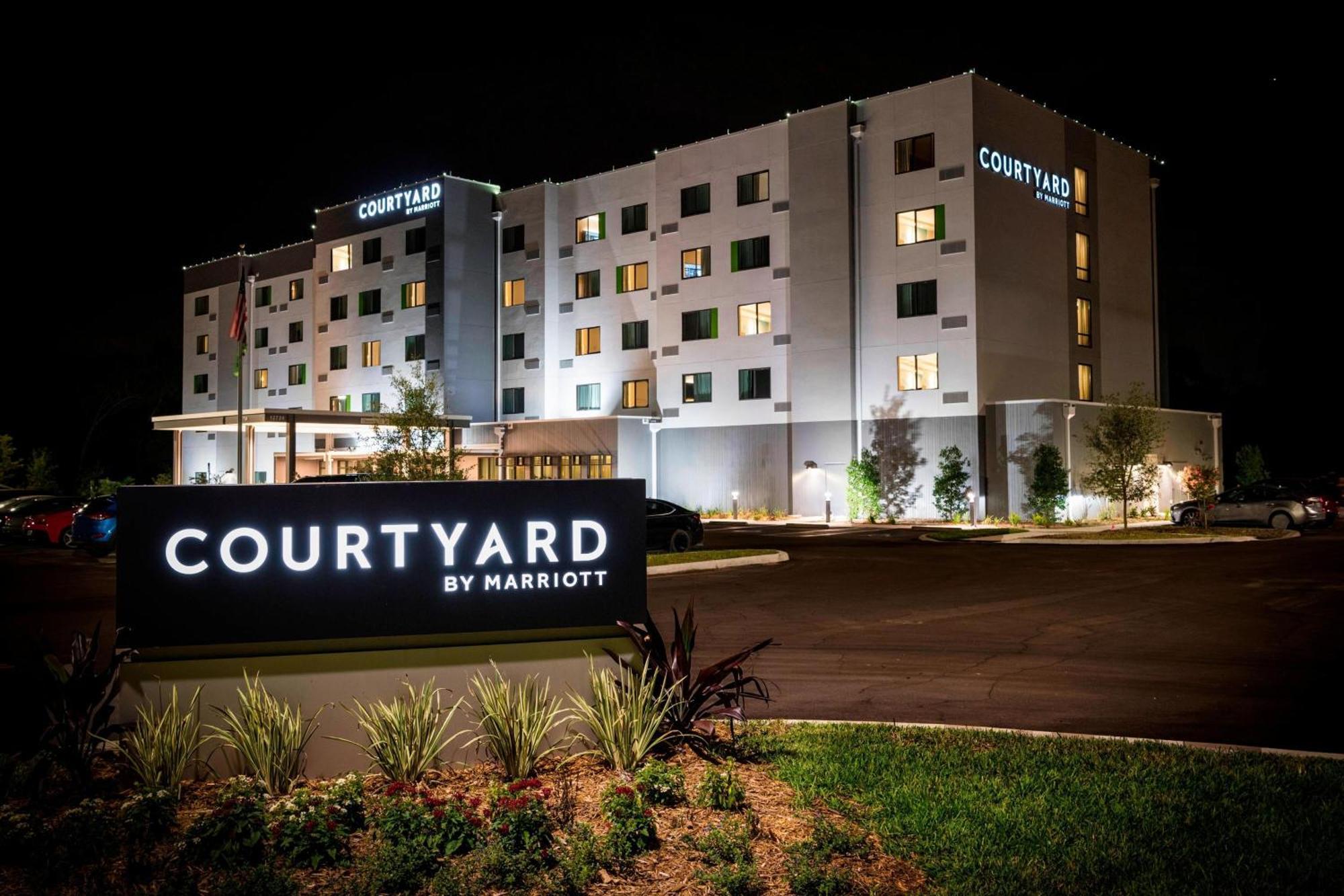 Courtyard By Marriott Tampa Northwest/Veterans Expressway Hotell West Chase Eksteriør bilde